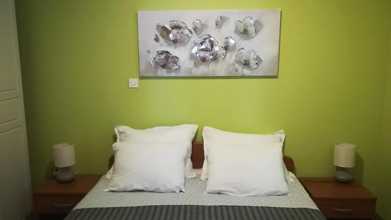 Apartment Sunny Place Pula