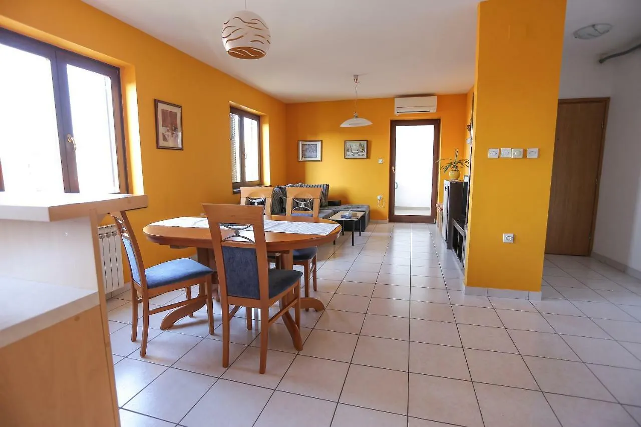 Apartment Sunny Place