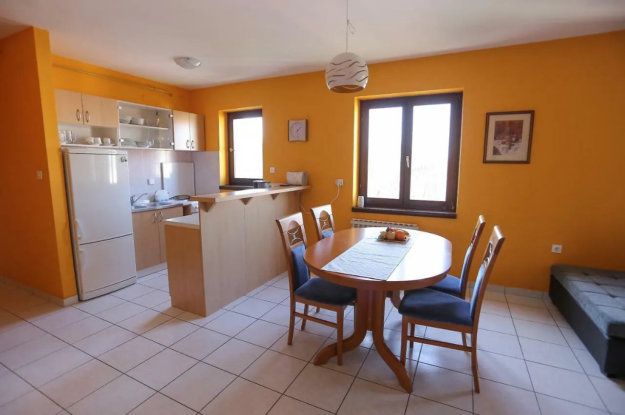 Apartment Sunny Place Pula